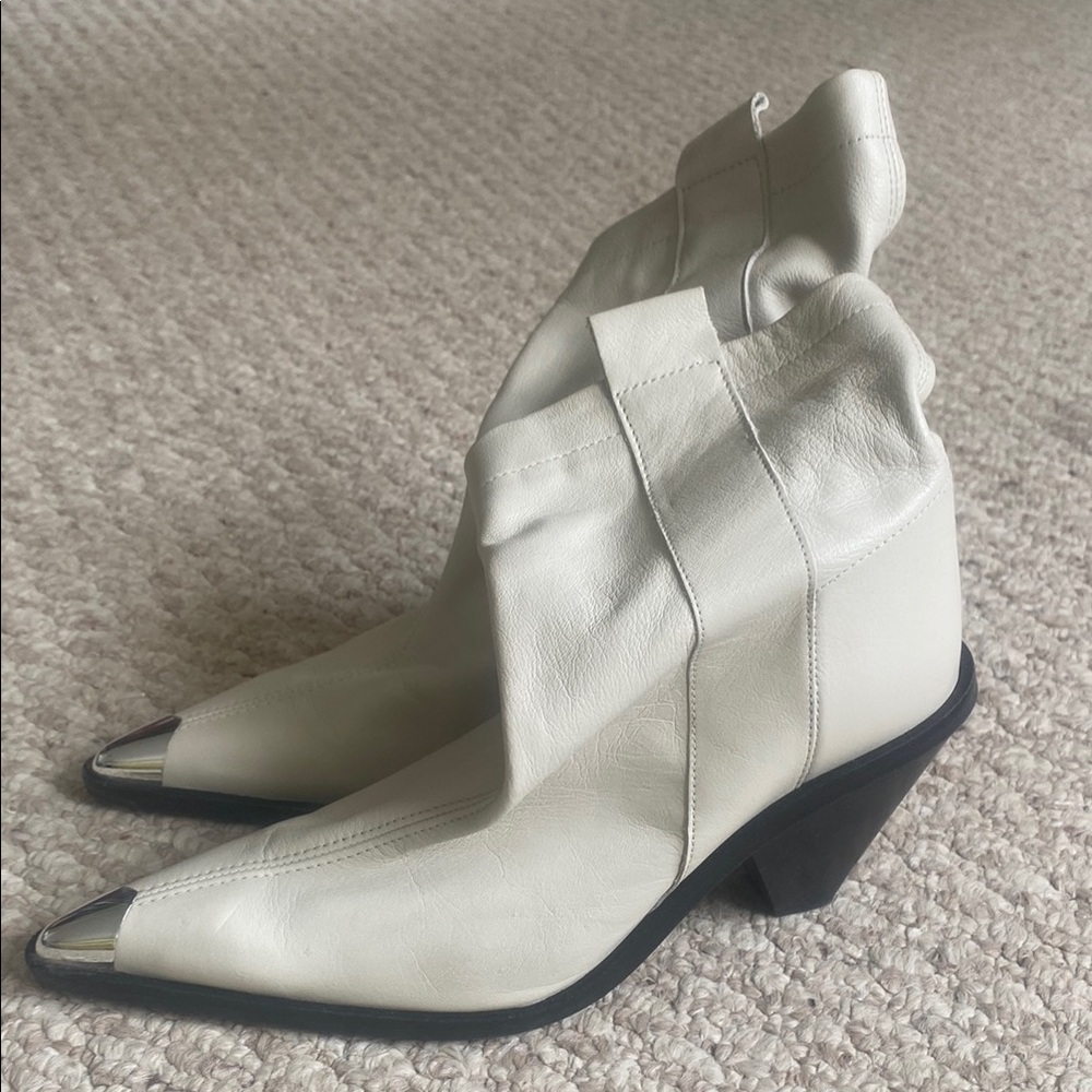 Stylish Cream Ankle Boots with Silver Accents